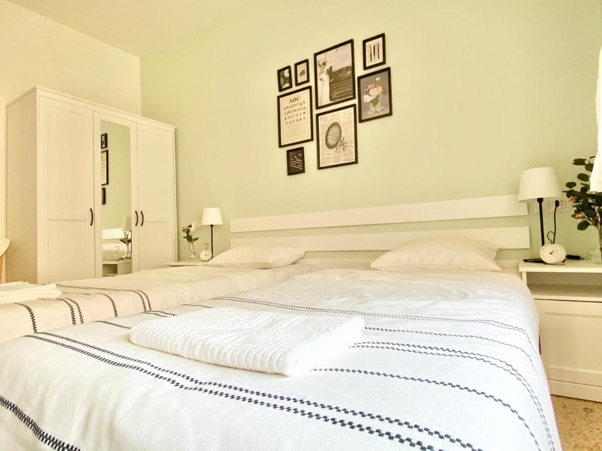 Apartamento "Navarra" 350M De La Playa Playa de Gandia Exteriér fotografie